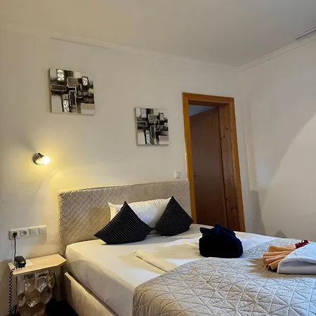 Wellness Hotel Bayerischer Hof Rimbach  Zewnętrze zdjęcie